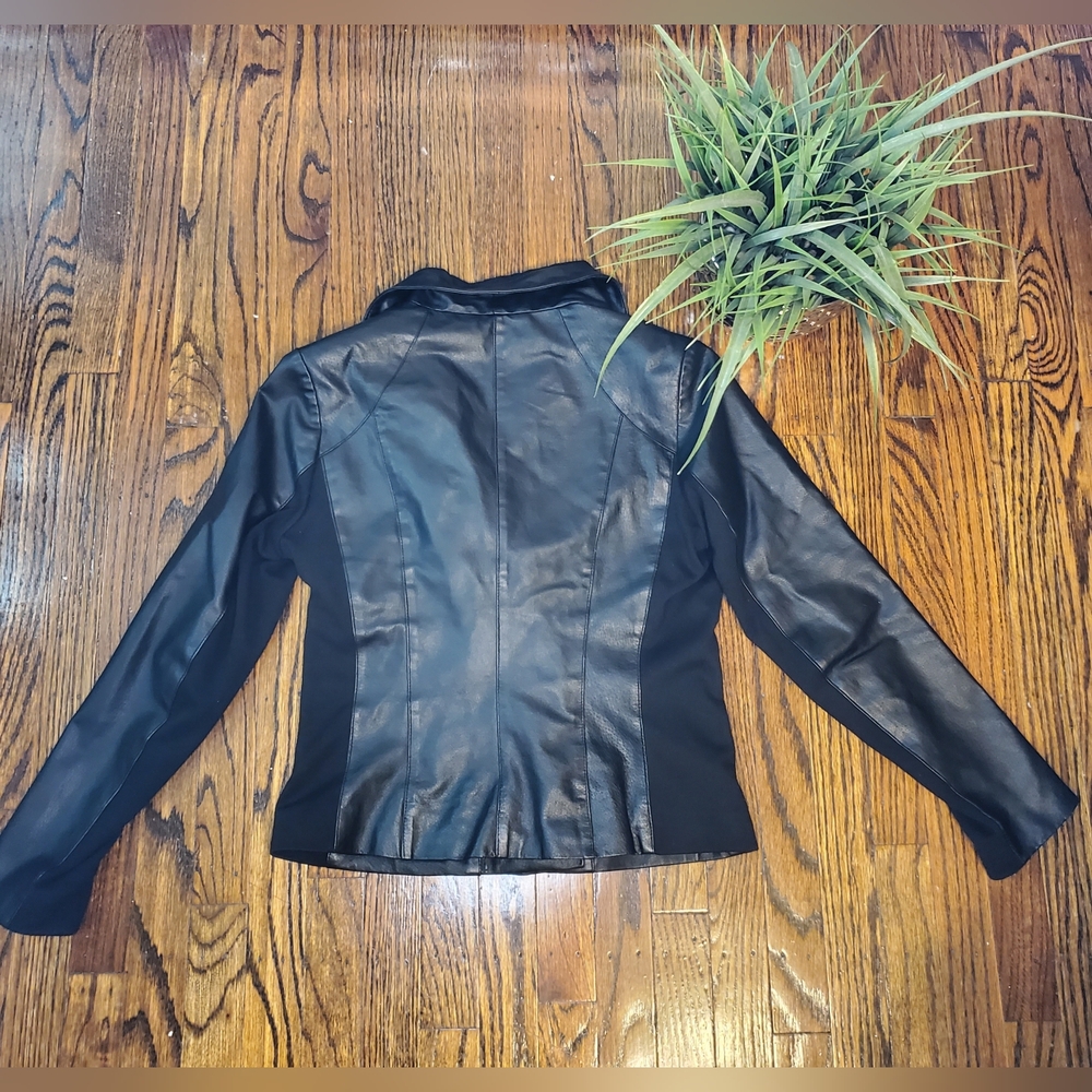 Iman Black Leather Motorcycle Jacket Women's - Picture 9 of 11